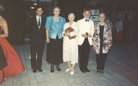 Members Garry Richards, Margaret Budge, Hilda Perini & Bill and Edna Watson